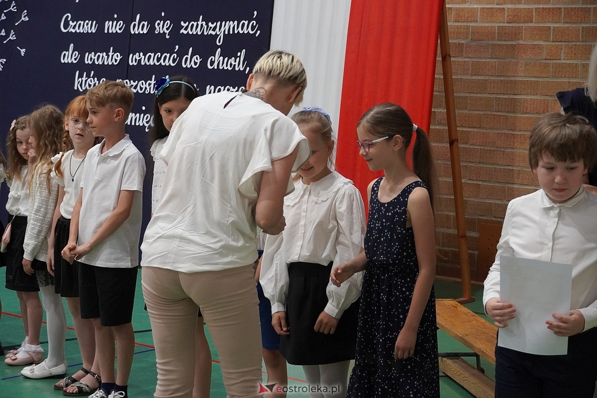 Zakończenie roku szkolnego w Szkole Podstawowej nr 5 w Ostrołęce [21.05.2024] - zdjęcie #114 - eOstroleka.pl
