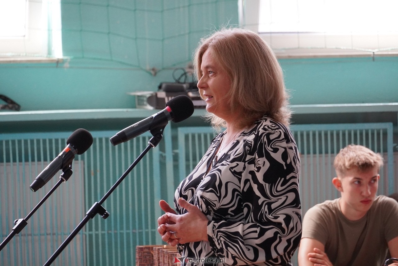 Zakończenie roku szkolnego w Zespole Szkół Zawodowych nr 2 [21.06.2024] - zdjęcie #54 - eOstroleka.pl