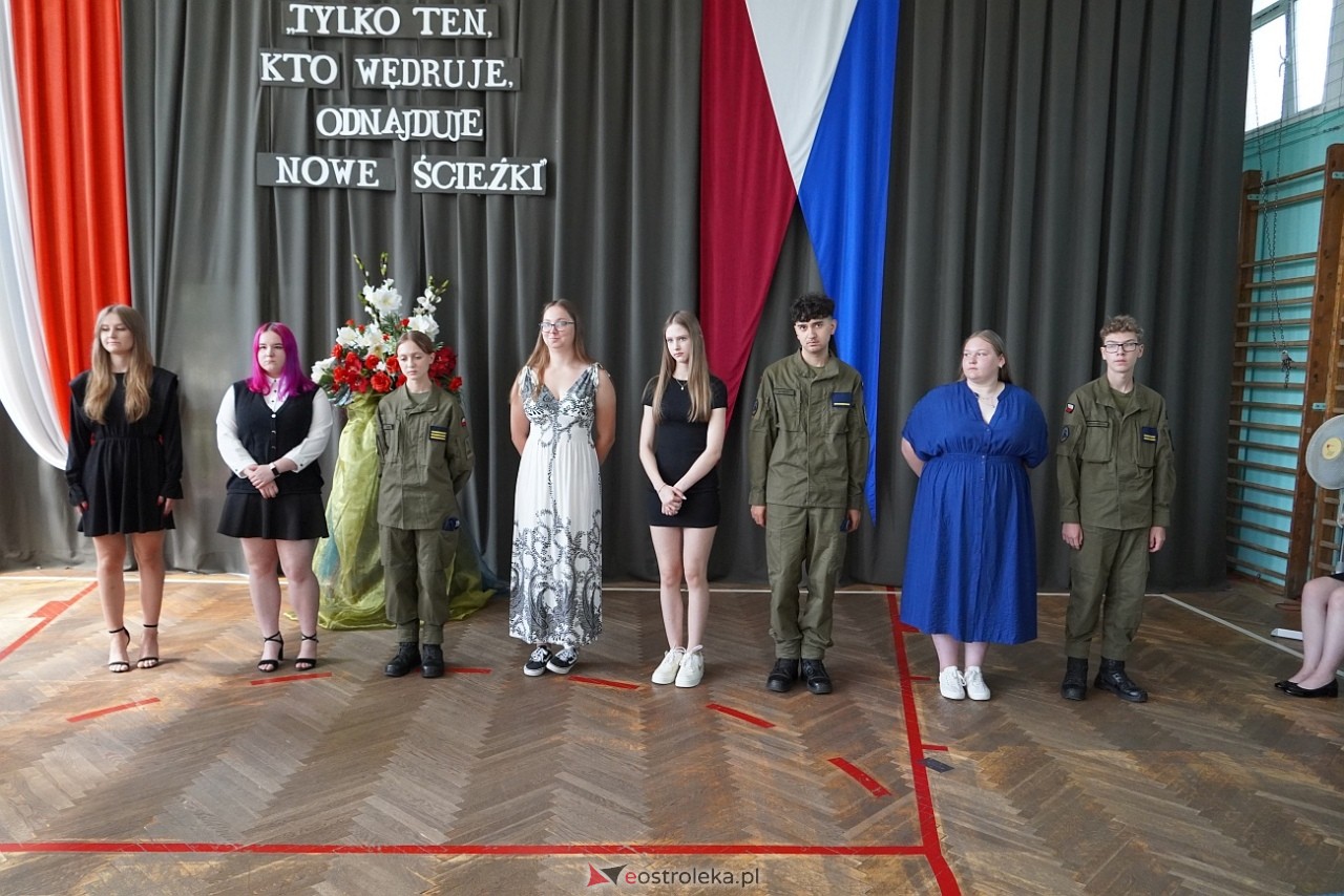 Zakończenie roku szkolnego w Zespole Szkół Zawodowych nr 2 [21.06.2024] - zdjęcie #30 - eOstroleka.pl