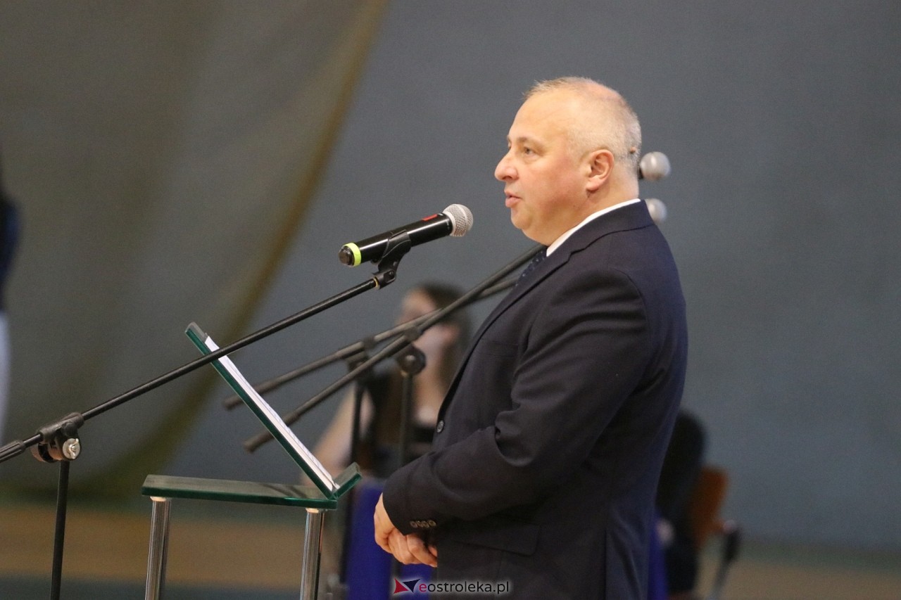 Zakończenie roku szkolnego w III Liceum Ogólnokształcącym w Ostrołęce [21.06.2024] - zdjęcie #51 - eOstroleka.pl