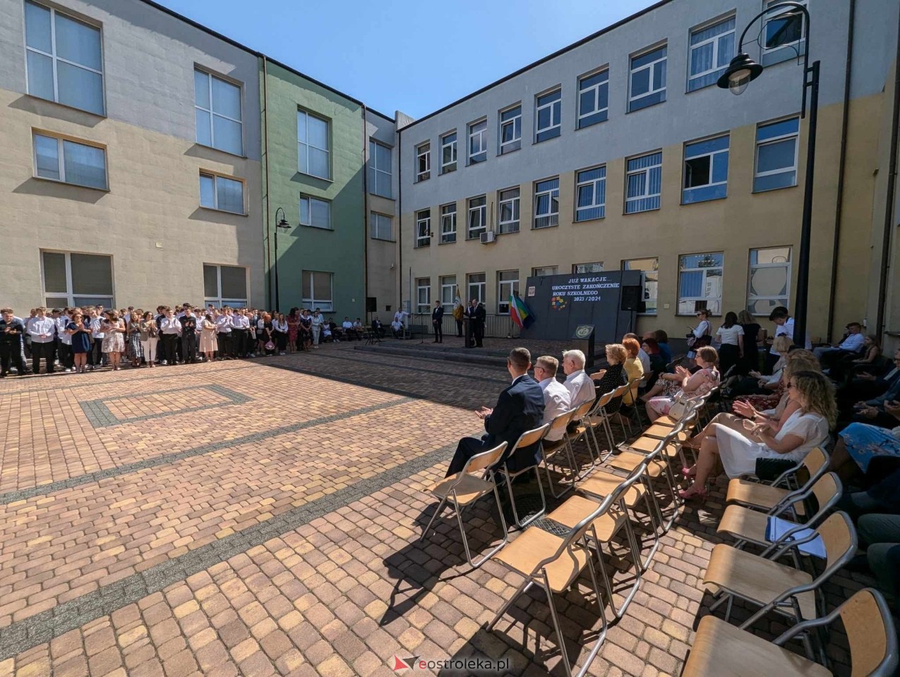 Zakończenie roku szkolnego w Zespole Szkół Zawodowych nr 1 w Ostrołęce [21.06.2024] - zdjęcie #36 - eOstroleka.pl