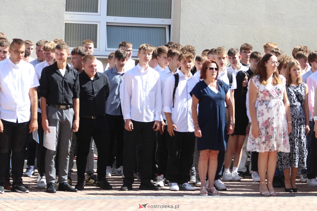 Zakończenie roku szkolnego w Zespole Szkół Zawodowych nr 1 w Ostrołęce [21.06.2024] - zdjęcie #66 - eOstroleka.pl
