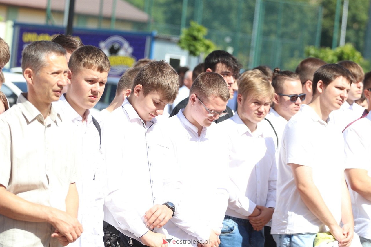Zakończenie roku szkolnego w Zespole Szkół Zawodowych nr 1 w Ostrołęce [21.06.2024] - zdjęcie #45 - eOstroleka.pl