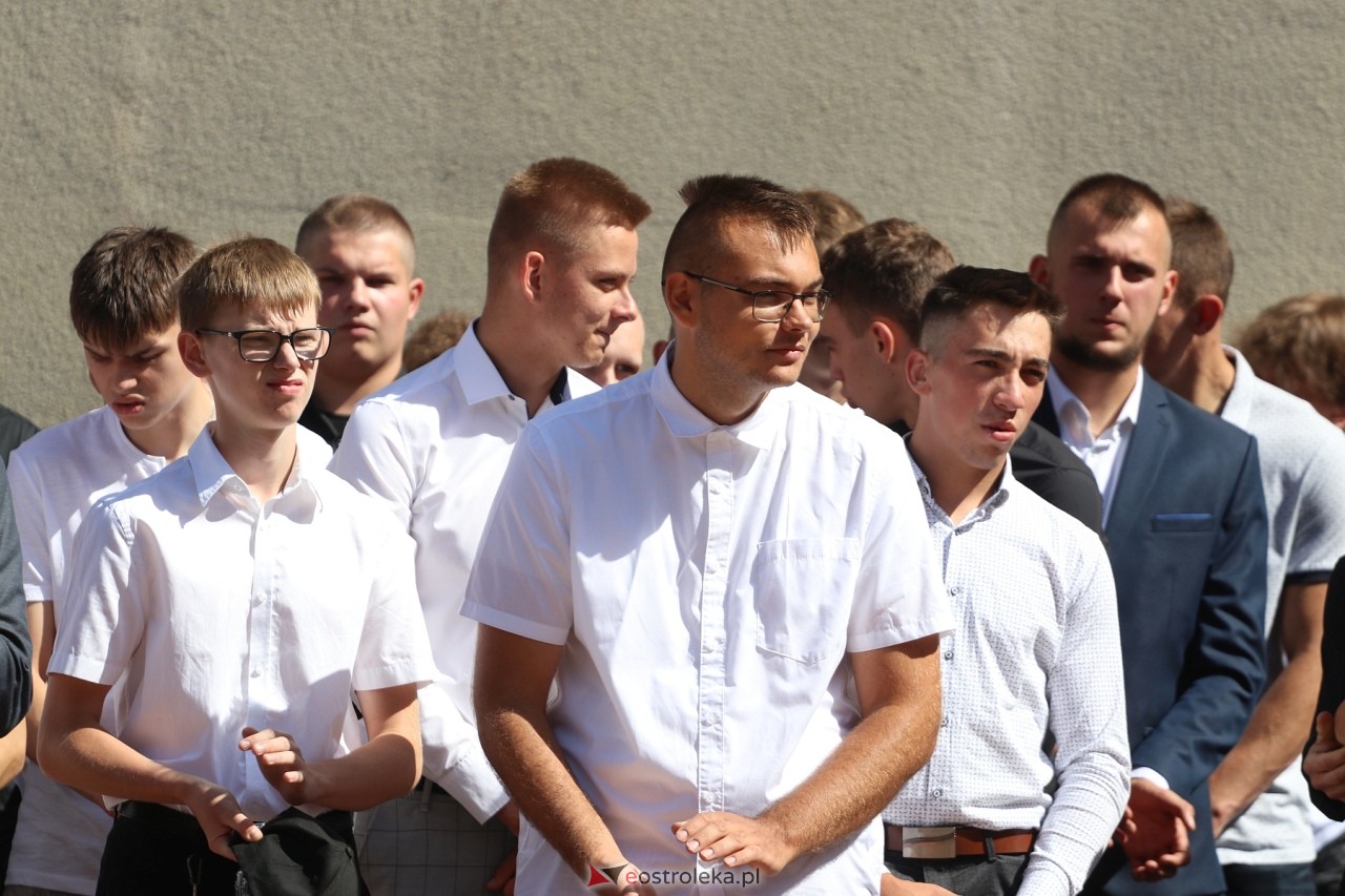 Zakończenie roku szkolnego w Zespole Szkół Zawodowych nr 1 w Ostrołęce [21.06.2024] - zdjęcie #41 - eOstroleka.pl