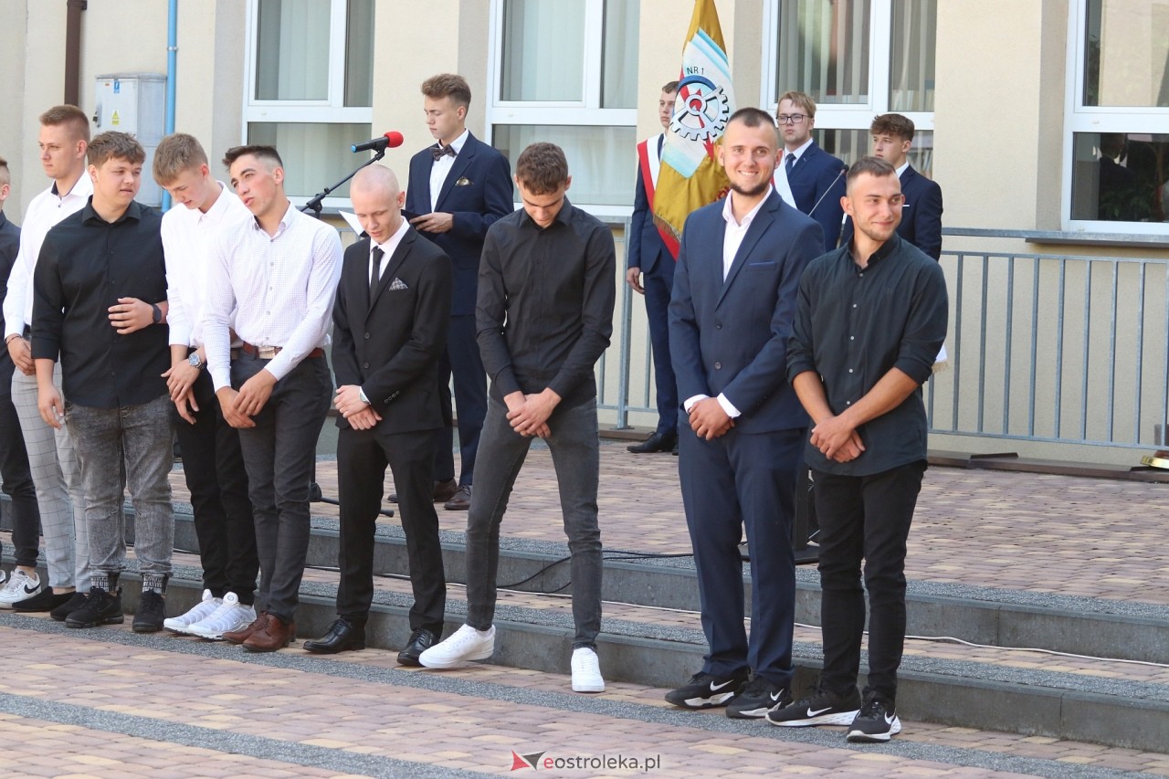 Zakończenie roku szkolnego w Zespole Szkół Zawodowych nr 1 w Ostrołęce [21.06.2024] - zdjęcie #23 - eOstroleka.pl