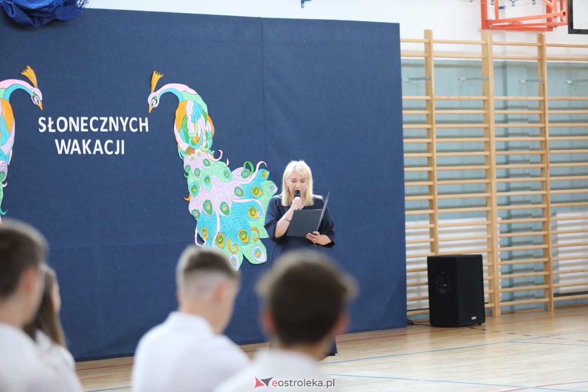 Zakończenie roku szkolnego 2023/2024 w Szkole Podstawowej w Białobieli [21.06.2024] - zdjęcie #53 - eOstroleka.pl