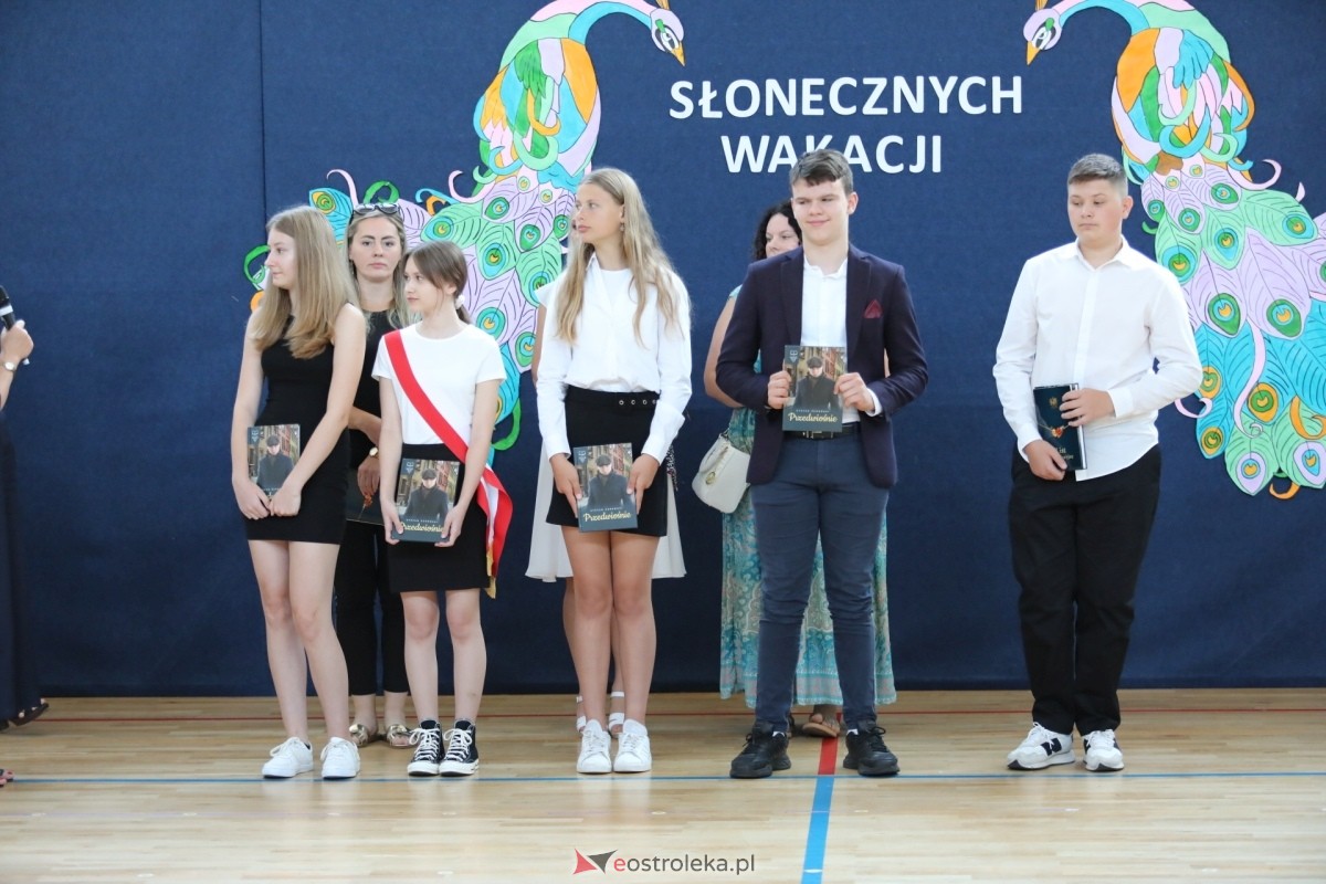 Zakończenie roku szkolnego 2023/2024 w Szkole Podstawowej w Białobieli [21.06.2024] - zdjęcie #30 - eOstroleka.pl