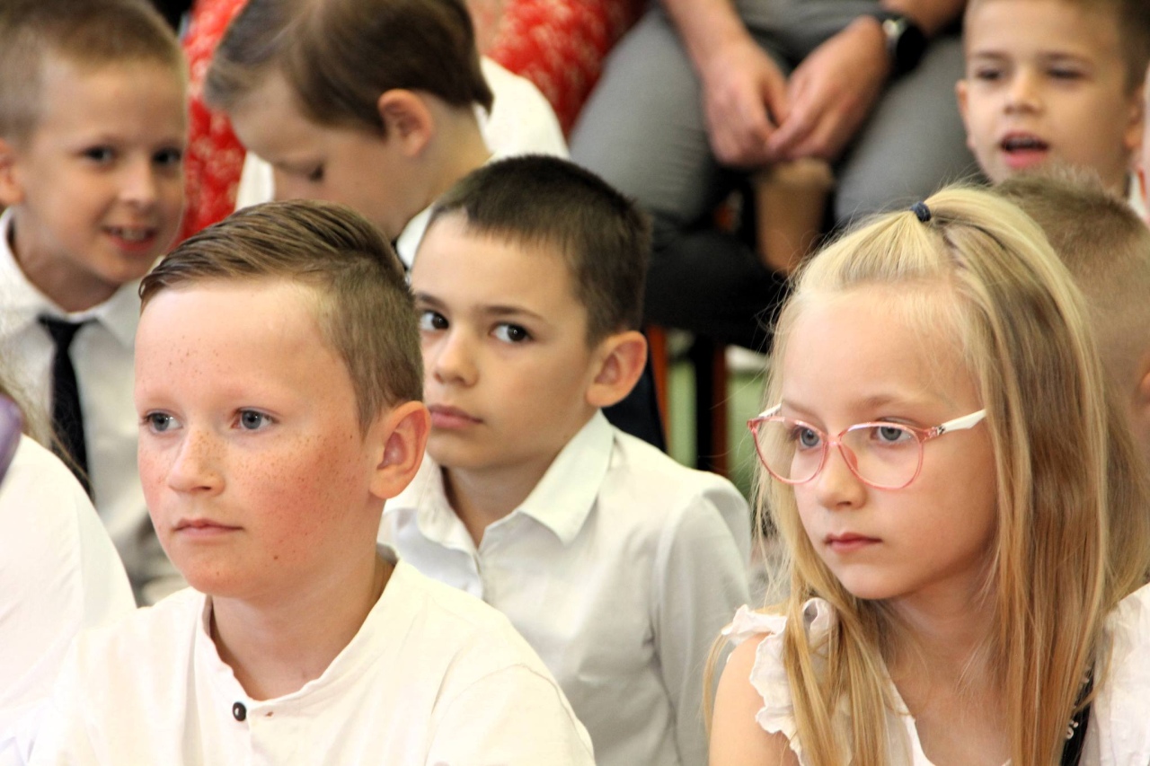Zakończenie roku szkolnego 2023/24 w Szkole Podstawowej w Rzekuniu [21.06.2024] - zdjęcie #19 - eOstroleka.pl