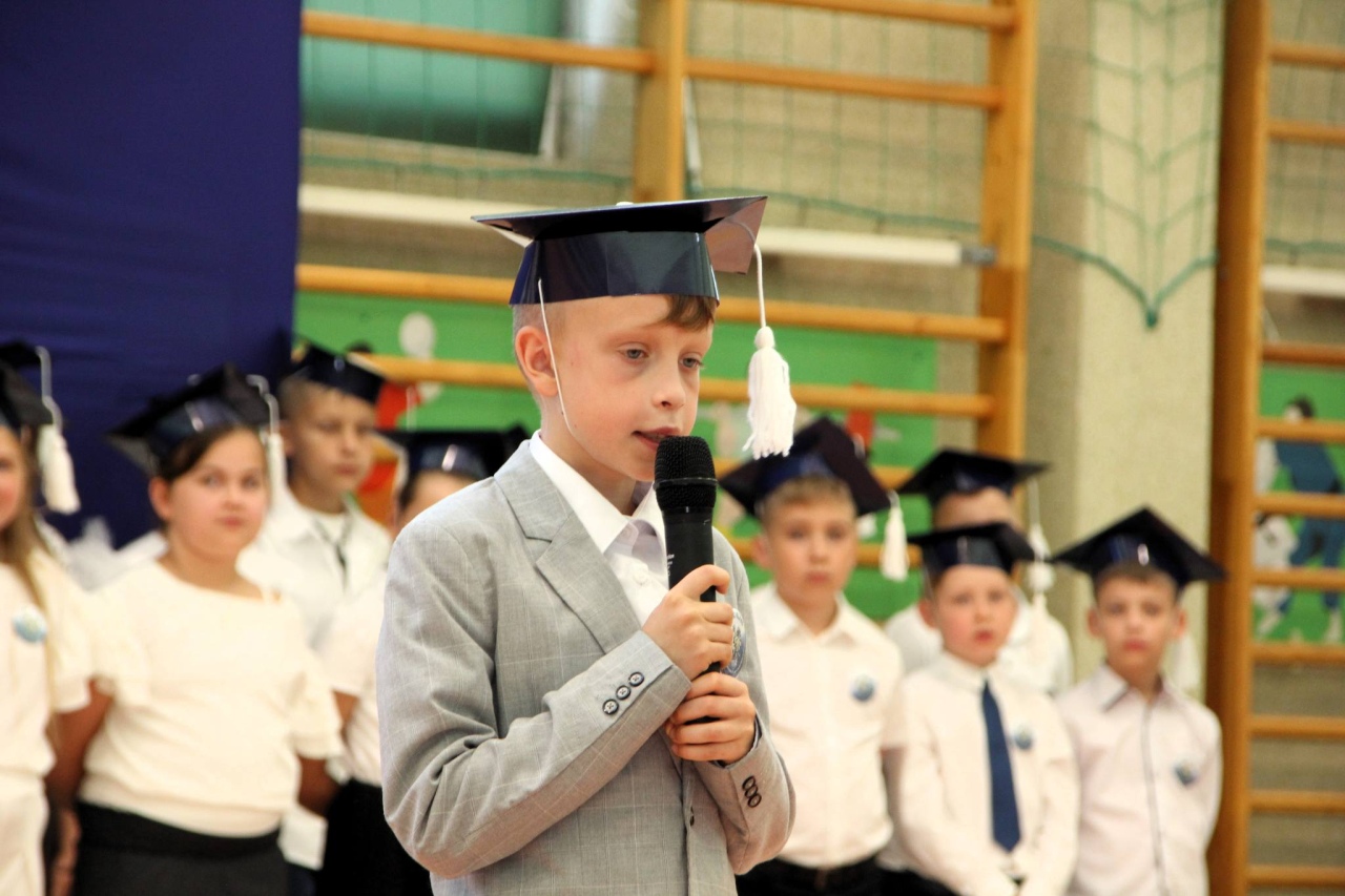 Zakończenie roku szkolnego 2023/24 w Szkole Podstawowej w Rzekuniu [21.06.2024] - zdjęcie #9 - eOstroleka.pl