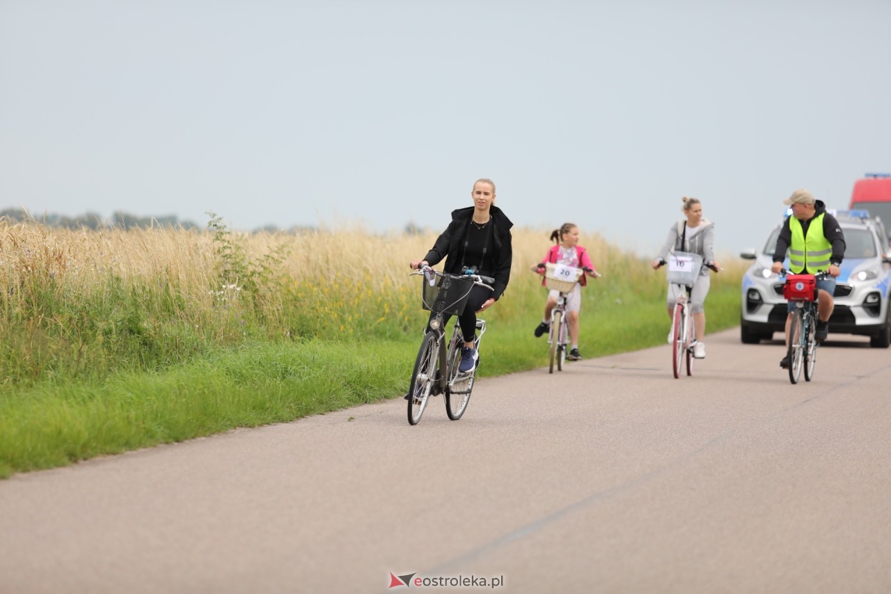 Rajd rowerowy w Czerwinie [22.06.2024] - zdjęcie #9 - eOstroleka.pl