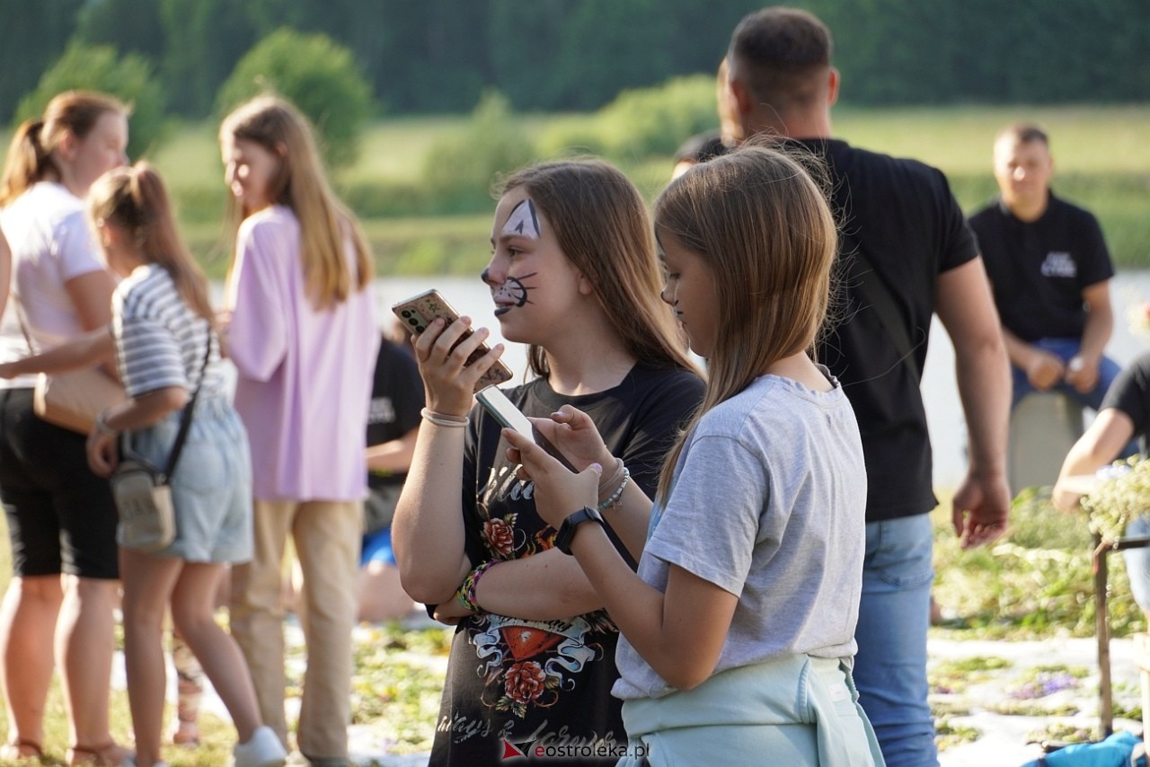 Integracyjny festyn rodzinny Noc Świętojańska w Serafinie [22.06.2024] - zdjęcie #76 - eOstroleka.pl