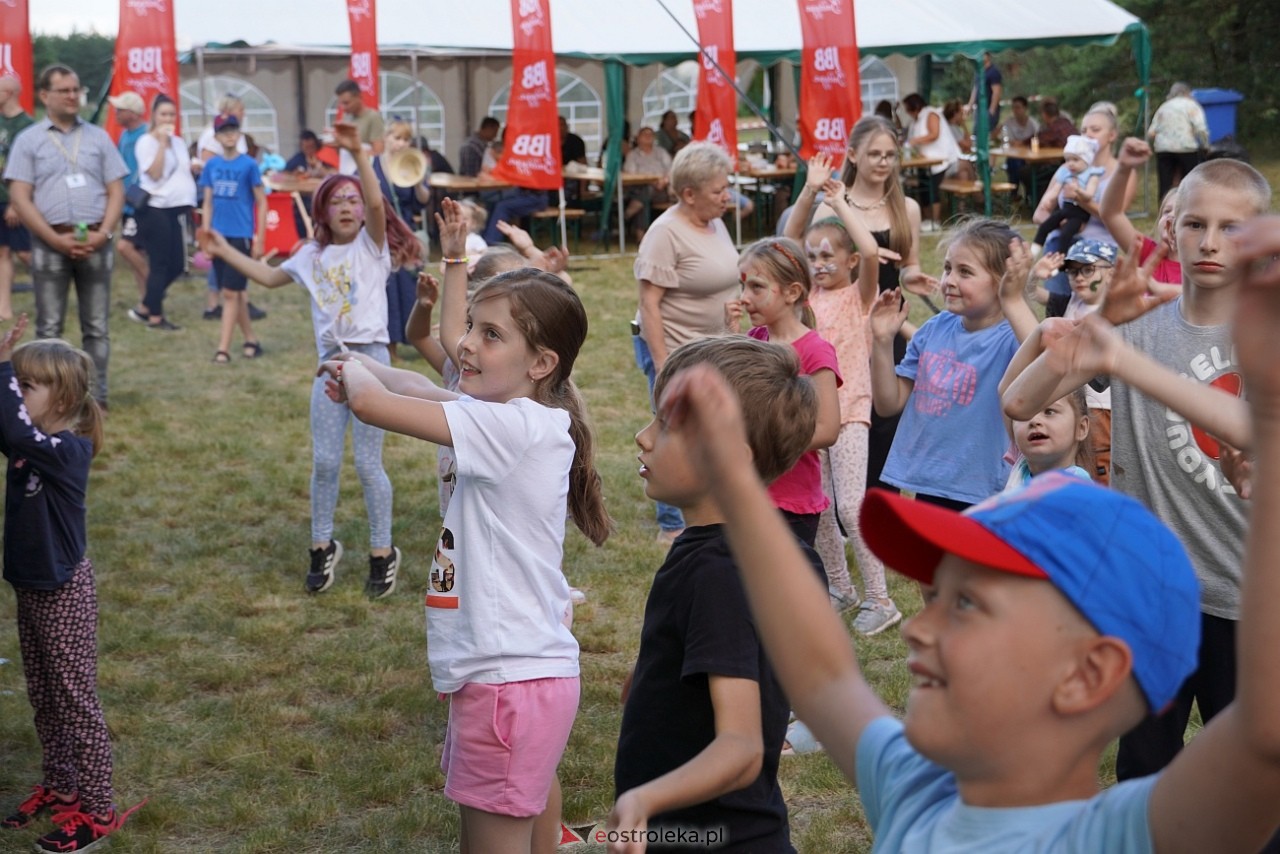 Integracyjny festyn rodzinny Noc Świętojańska w Serafinie [22.06.2024] - zdjęcie #57 - eOstroleka.pl