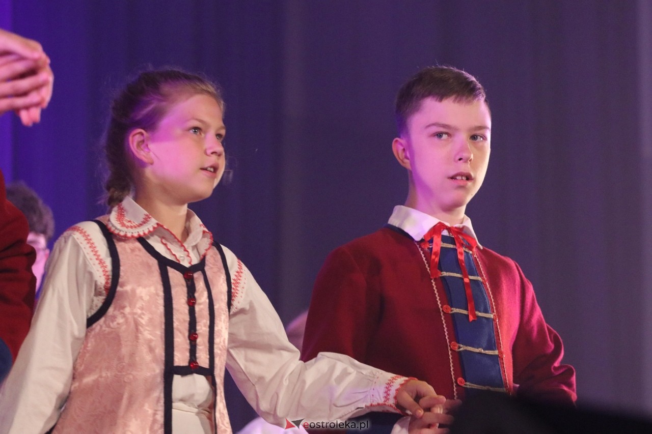 40-lecie Zespołu Tańca Ludowego Ostrołęka [22.06.2024] - zdjęcie #61 - eOstroleka.pl