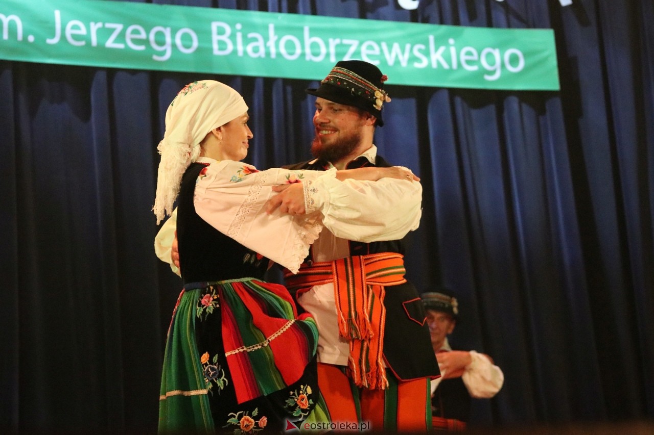 40-lecie Zespołu Tańca Ludowego Ostrołęka [22.06.2024] - zdjęcie #11 - eOstroleka.pl