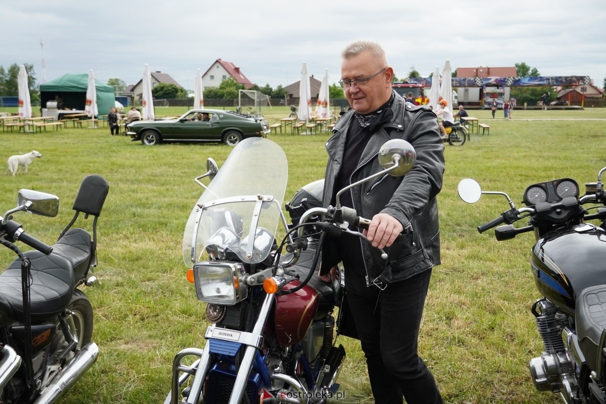 XIII zlot fanów starej motoryzacji w Rzekuniu [22.06.2024] - zdjęcie #212 - eOstroleka.pl