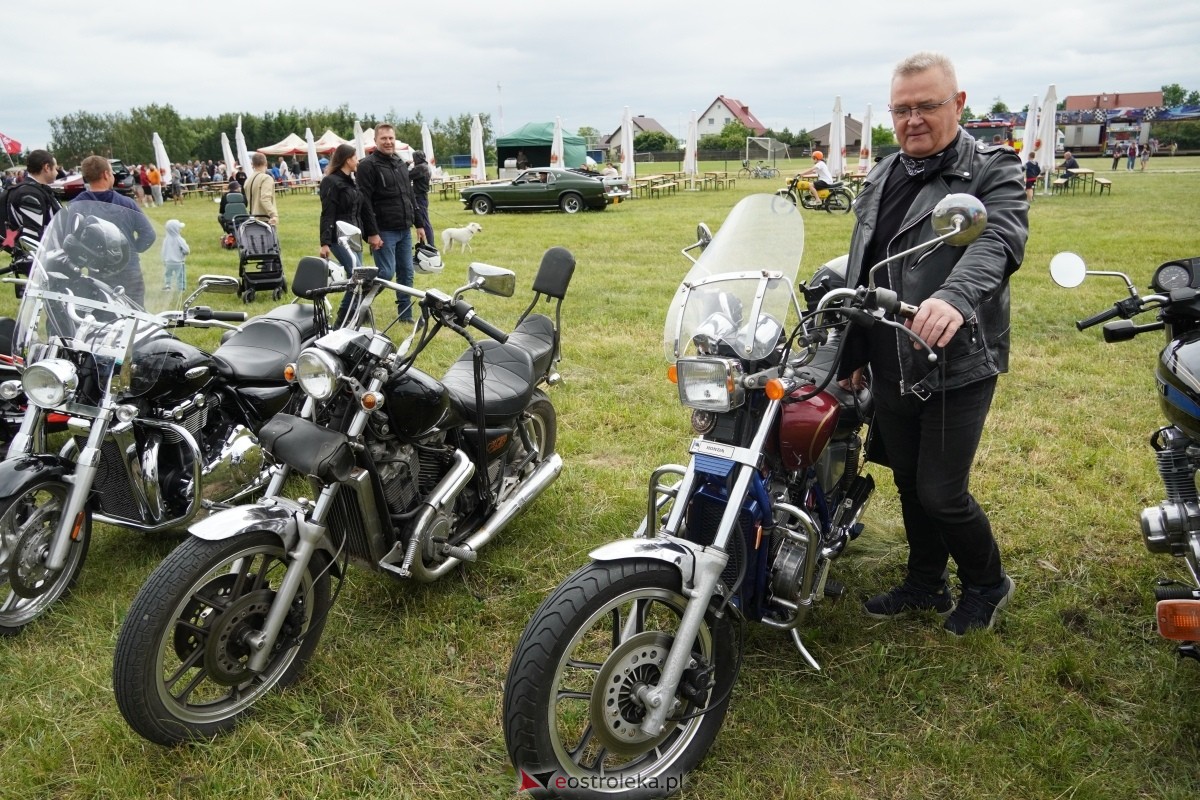 XIII zlot fanów starej motoryzacji w Rzekuniu [22.06.2024] - zdjęcie #211 - eOstroleka.pl