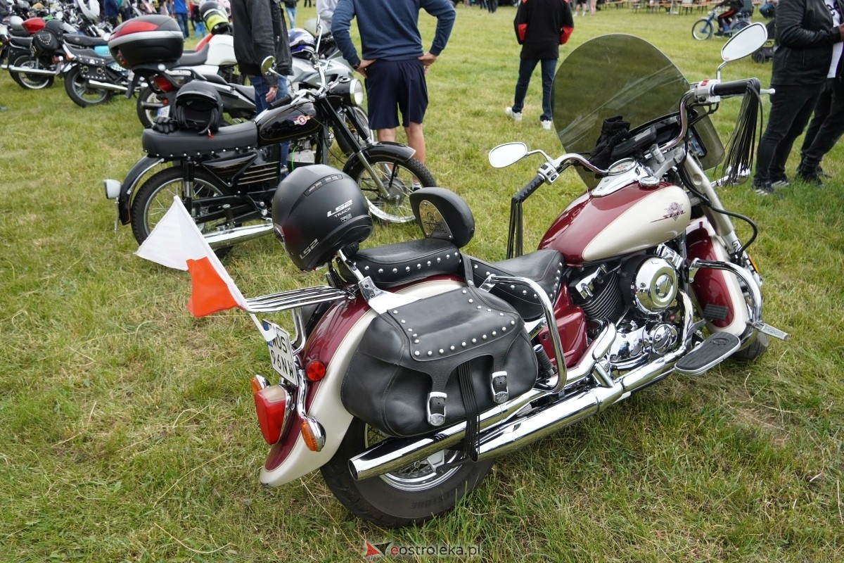 XIII zlot fanów starej motoryzacji w Rzekuniu [22.06.2024] - zdjęcie #207 - eOstroleka.pl
