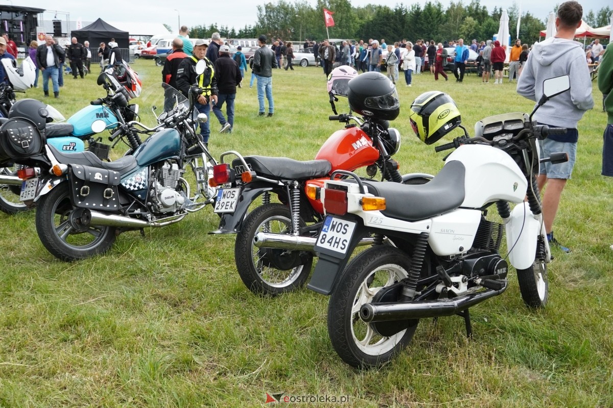 XIII zlot fanów starej motoryzacji w Rzekuniu [22.06.2024] - zdjęcie #204 - eOstroleka.pl