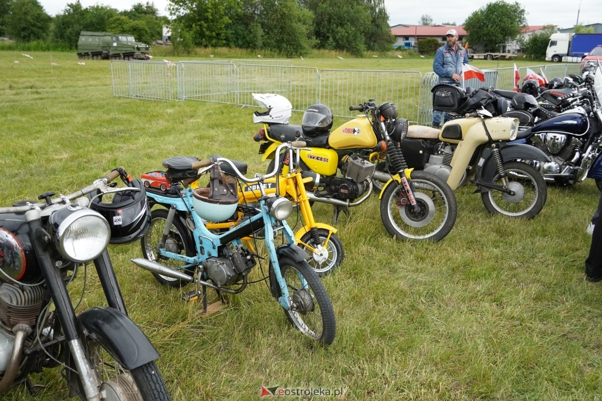 XIII zlot fanów starej motoryzacji w Rzekuniu [22.06.2024] - zdjęcie #193 - eOstroleka.pl