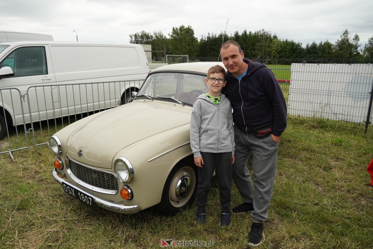 XIII zlot fanów starej motoryzacji w Rzekuniu [22.06.2024] - zdjęcie #169 - eOstroleka.pl