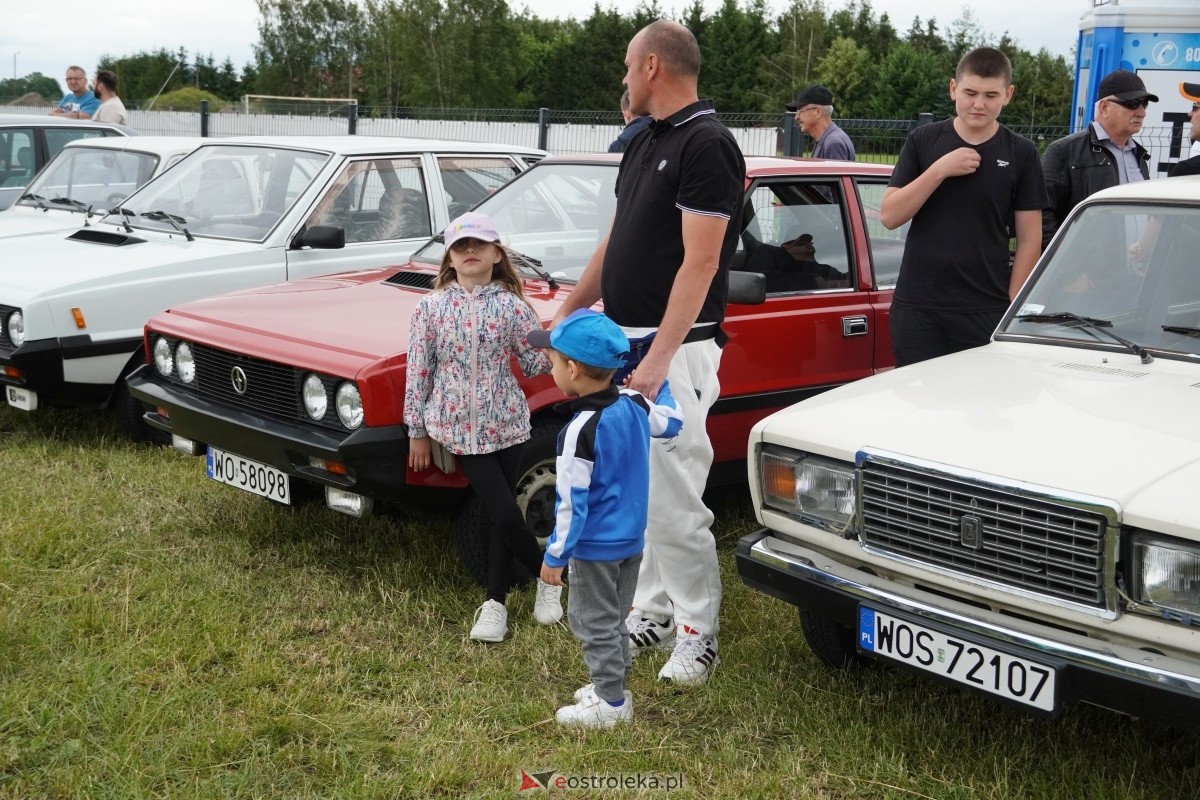 XIII zlot fanów starej motoryzacji w Rzekuniu [22.06.2024] - zdjęcie #142 - eOstroleka.pl