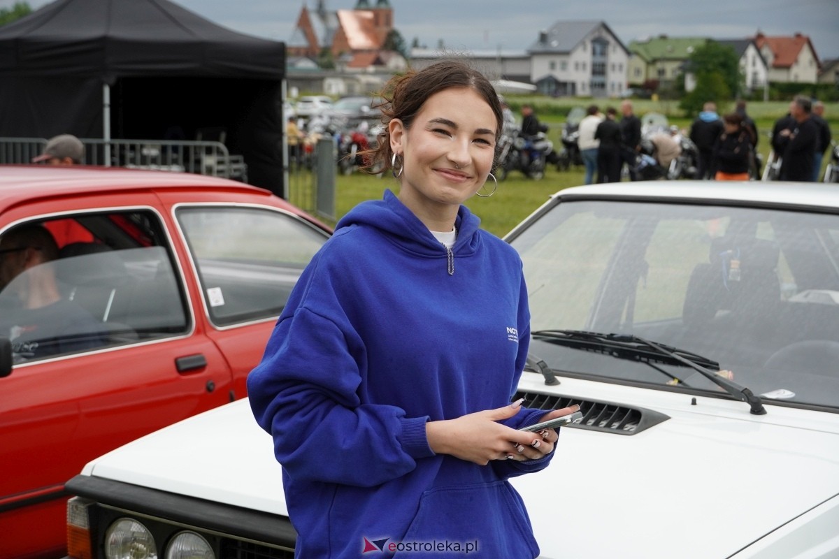 XIII zlot fanów starej motoryzacji w Rzekuniu [22.06.2024] - zdjęcie #137 - eOstroleka.pl