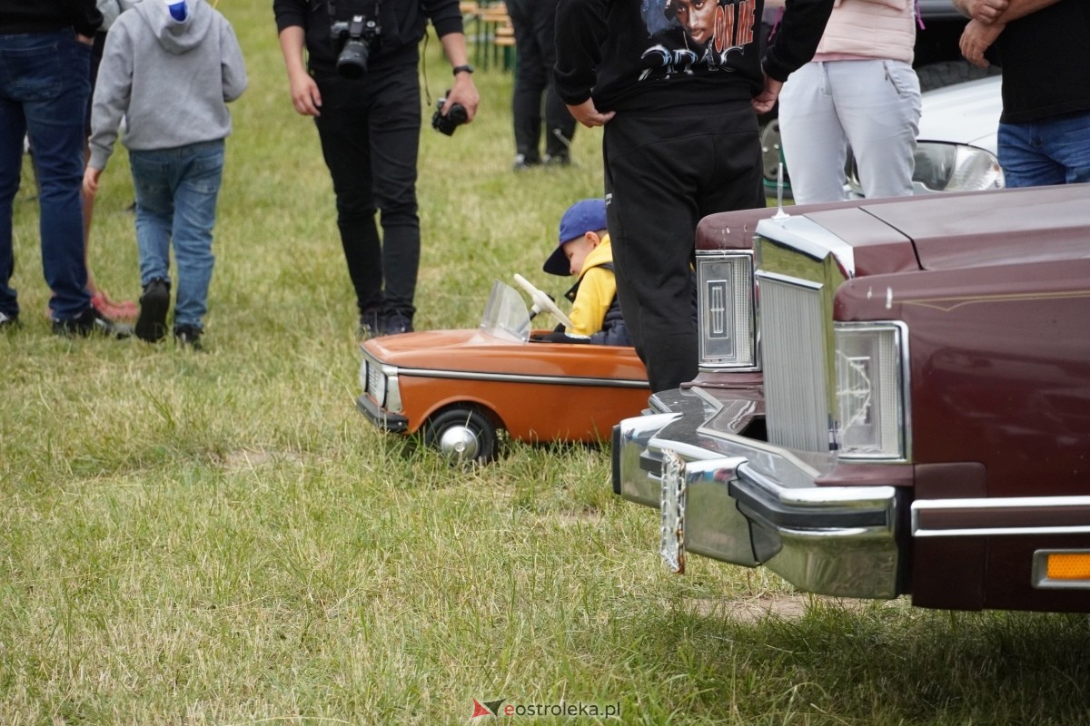 XIII zlot fanów starej motoryzacji w Rzekuniu [22.06.2024] - zdjęcie #133 - eOstroleka.pl