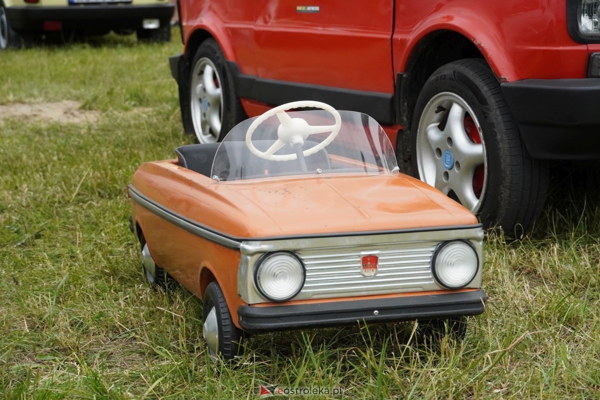 XIII zlot fanów starej motoryzacji w Rzekuniu [22.06.2024] - zdjęcie #132 - eOstroleka.pl