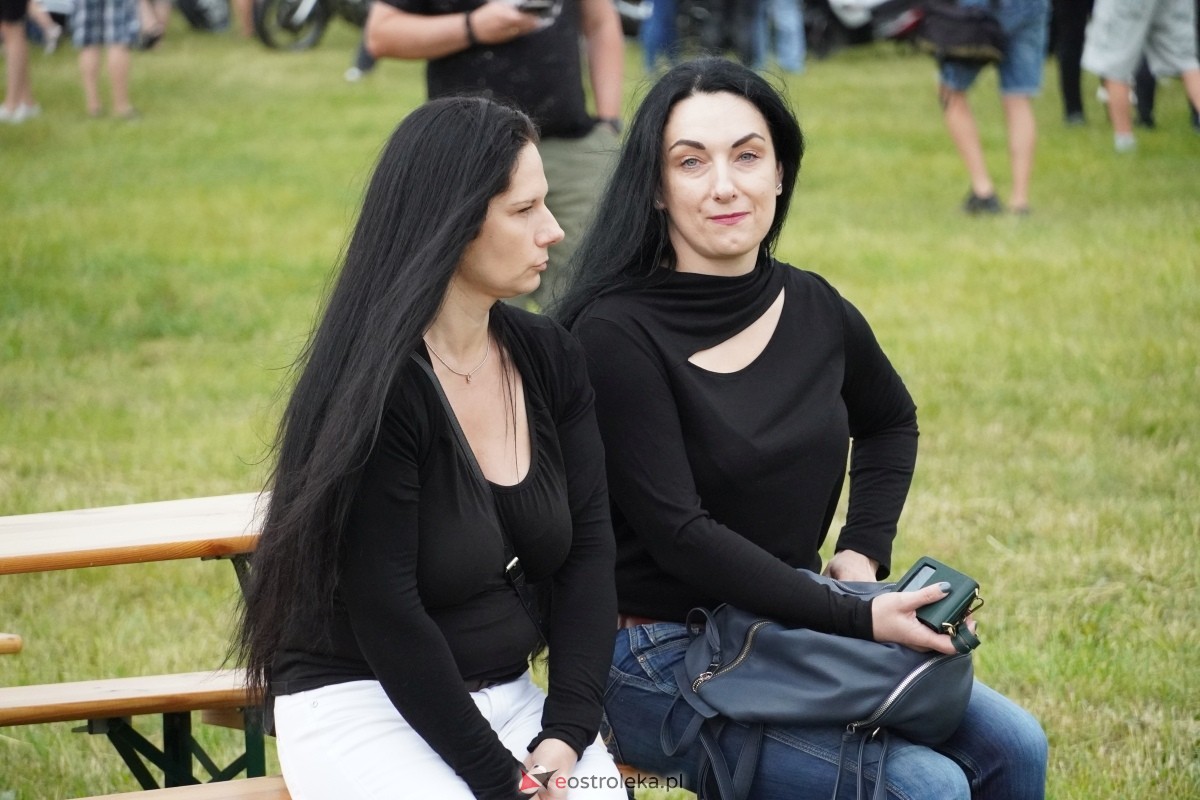 XIII zlot fanów starej motoryzacji w Rzekuniu [22.06.2024] - zdjęcie #122 - eOstroleka.pl
