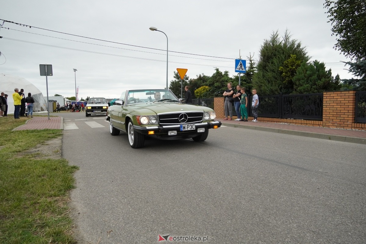 XIII zlot fanów starej motoryzacji w Rzekuniu [22.06.2024] - zdjęcie #23 - eOstroleka.pl
