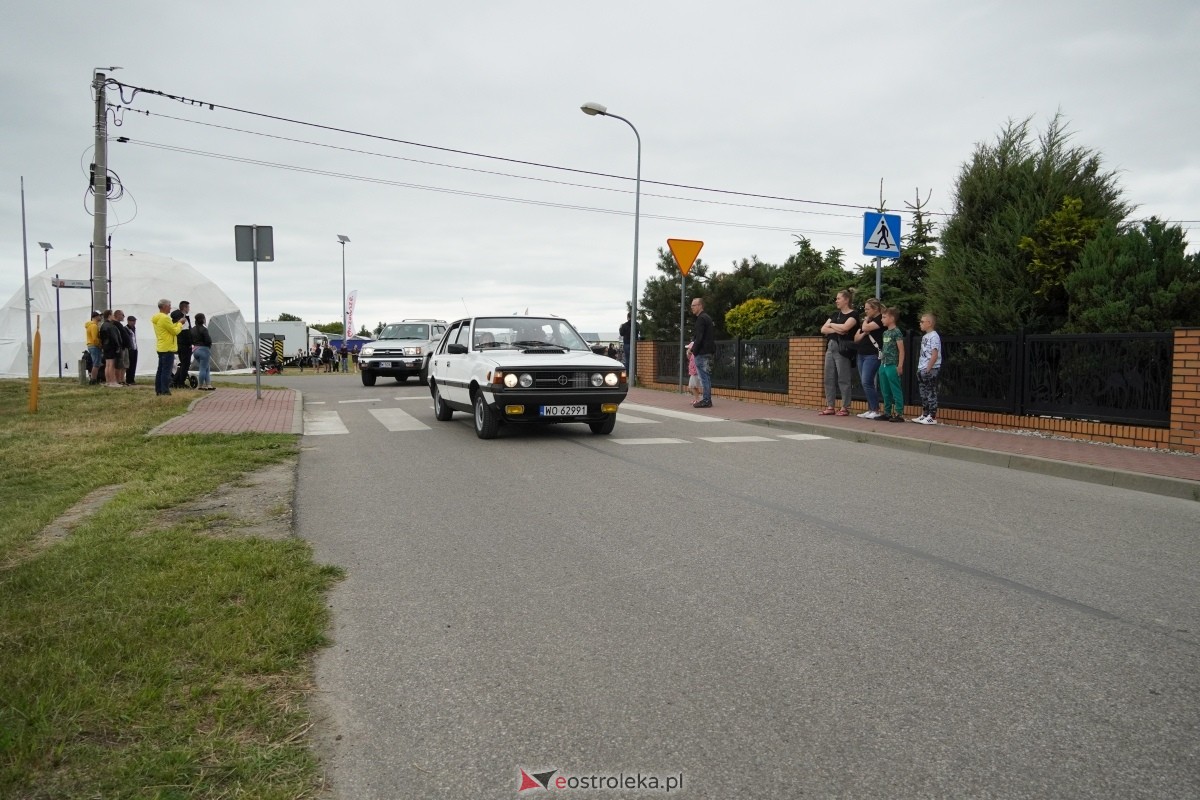 XIII zlot fanów starej motoryzacji w Rzekuniu [22.06.2024] - zdjęcie #17 - eOstroleka.pl