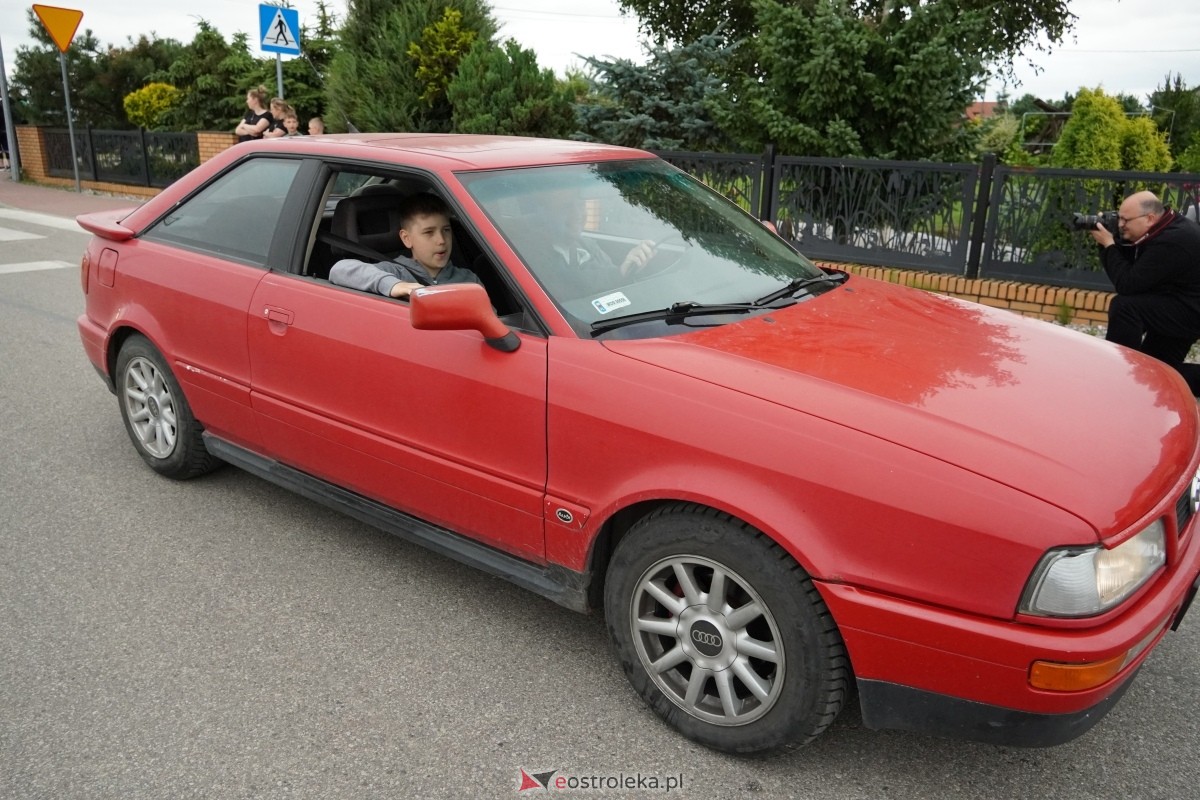 XIII zlot fanów starej motoryzacji w Rzekuniu [22.06.2024] - zdjęcie #2 - eOstroleka.pl