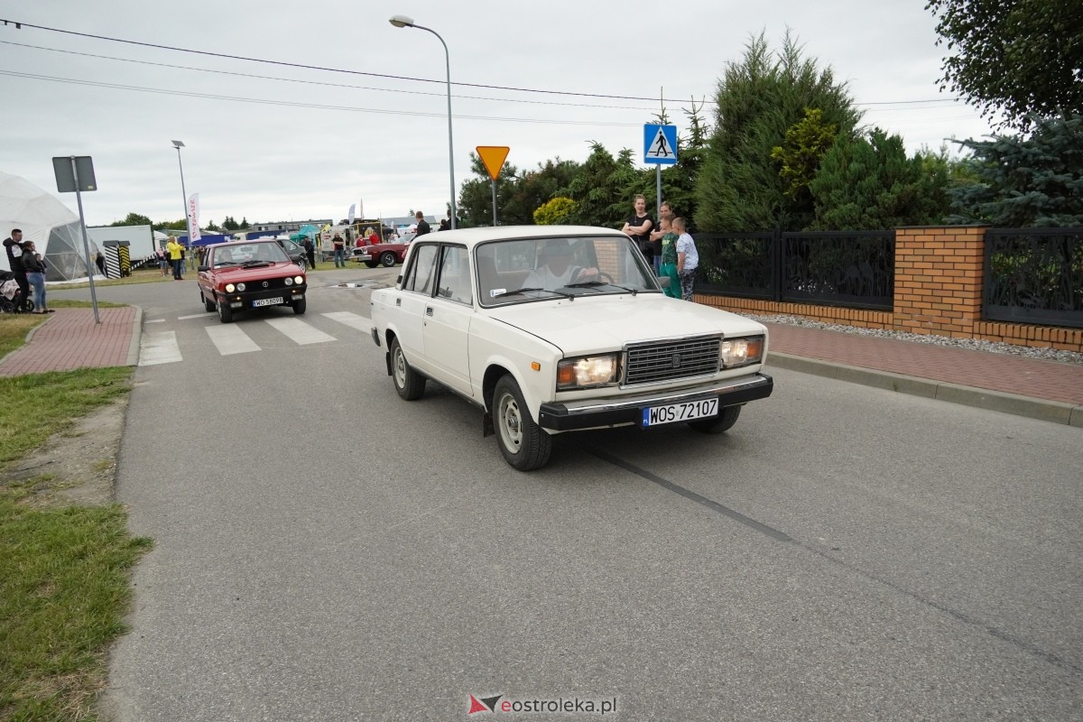 XIII zlot fanów starej motoryzacji w Rzekuniu [22.06.2024] - zdjęcie #32 - eOstroleka.pl