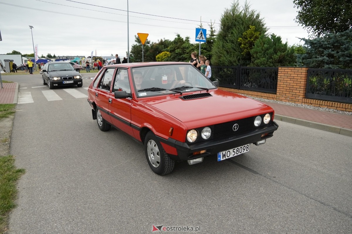 XIII zlot fanów starej motoryzacji w Rzekuniu [22.06.2024] - zdjęcie #26 - eOstroleka.pl