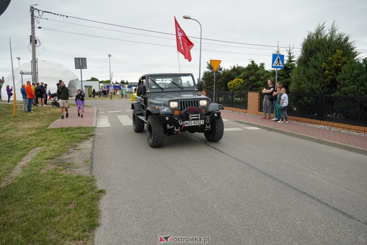 XIII zlot fanów starej motoryzacji w Rzekuniu [22.06.2024] - zdjęcie #12 - eOstroleka.pl