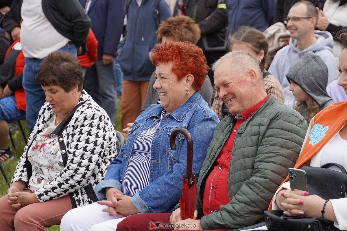 Kabaret Pod Wyrwigroszem. Rzekuń wita lato 2024  - zdjęcie #84 - eOstroleka.pl