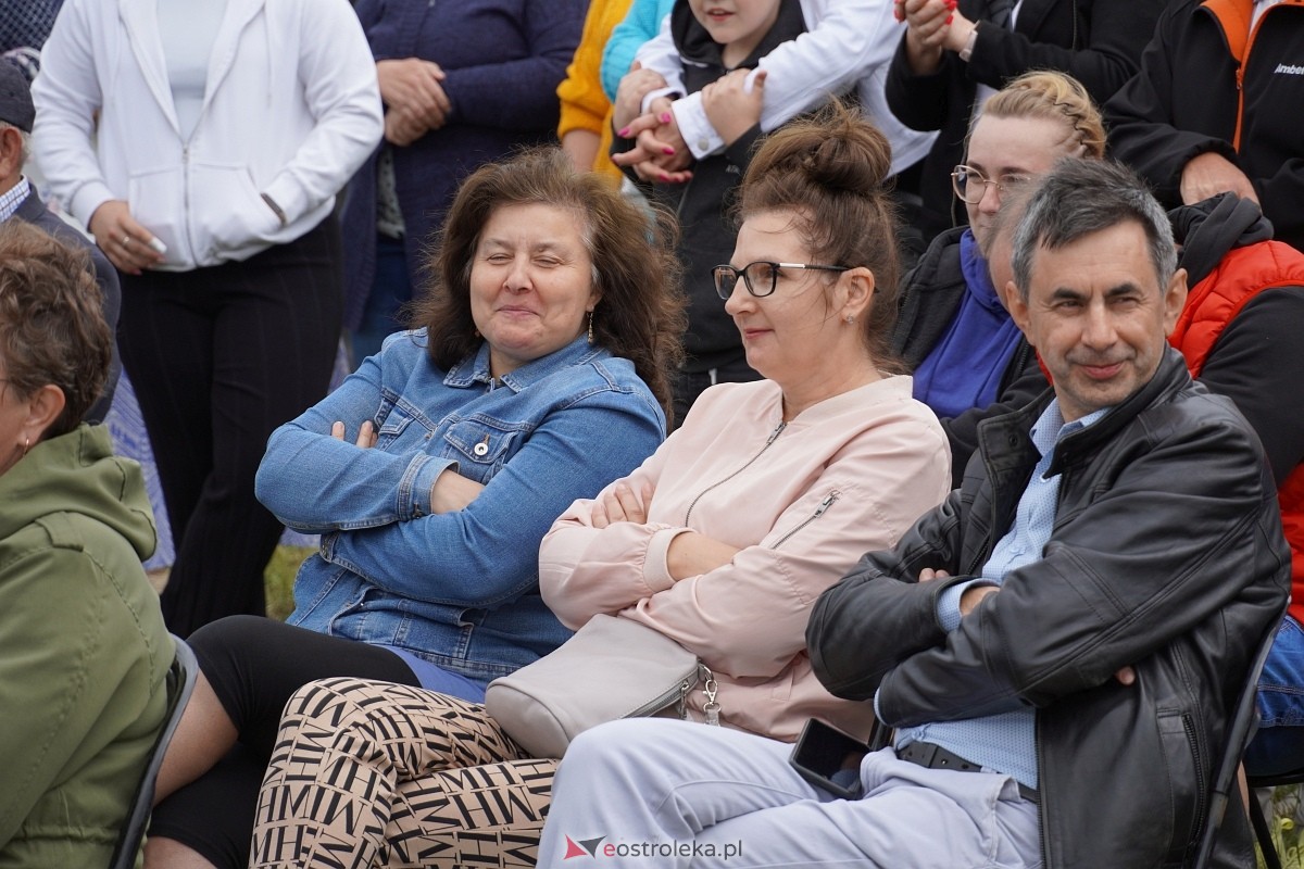 Kabaret Pod Wyrwigroszem. Rzekuń wita lato 2024  - zdjęcie #80 - eOstroleka.pl