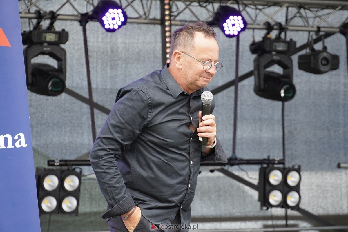 Kabaret Pod Wyrwigroszem. Rzekuń wita lato 2024  - zdjęcie #78 - eOstroleka.pl