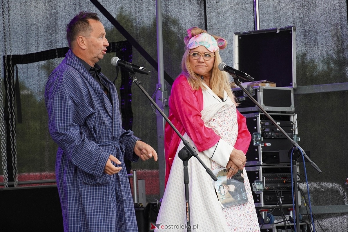 Kabaret Pod Wyrwigroszem. Rzekuń wita lato 2024  - zdjęcie #61 - eOstroleka.pl