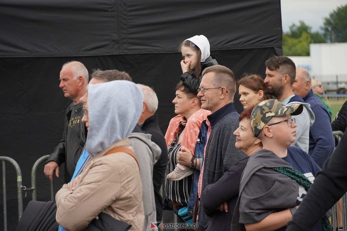 Kabaret Pod Wyrwigroszem. Rzekuń wita lato 2024  - zdjęcie #52 - eOstroleka.pl