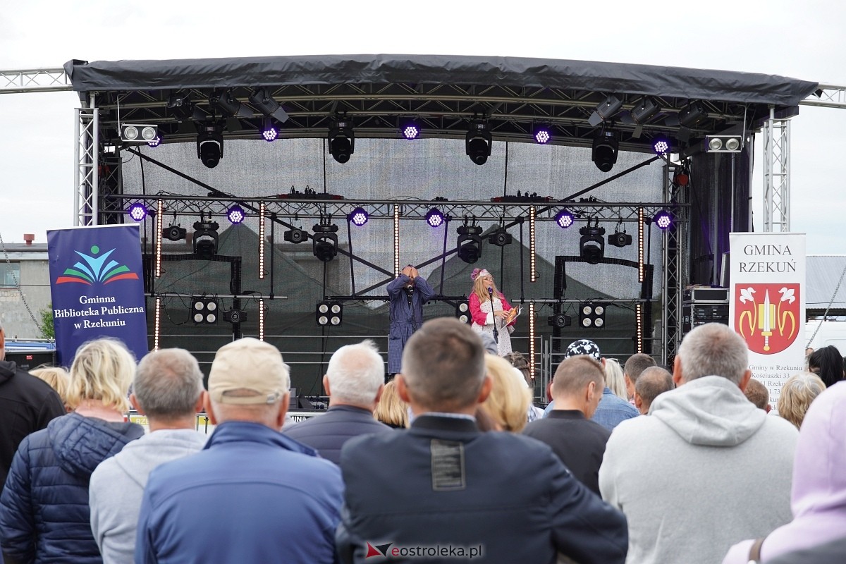 Kabaret Pod Wyrwigroszem. Rzekuń wita lato 2024  - zdjęcie #51 - eOstroleka.pl