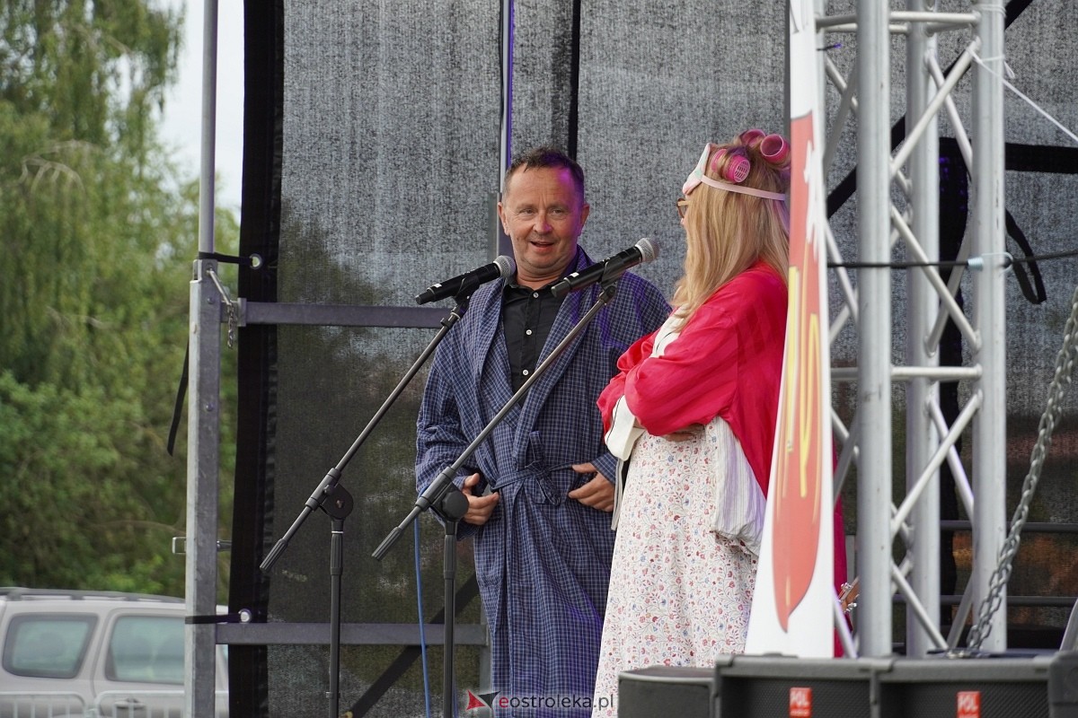 Kabaret Pod Wyrwigroszem. Rzekuń wita lato 2024  - zdjęcie #40 - eOstroleka.pl