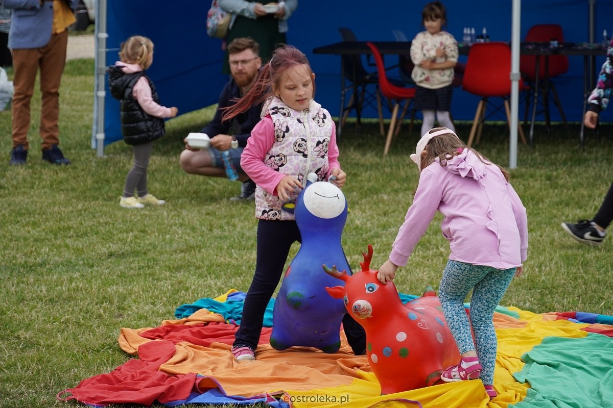 Kabaret Pod Wyrwigroszem. Rzekuń wita lato 2024  - zdjęcie #35 - eOstroleka.pl