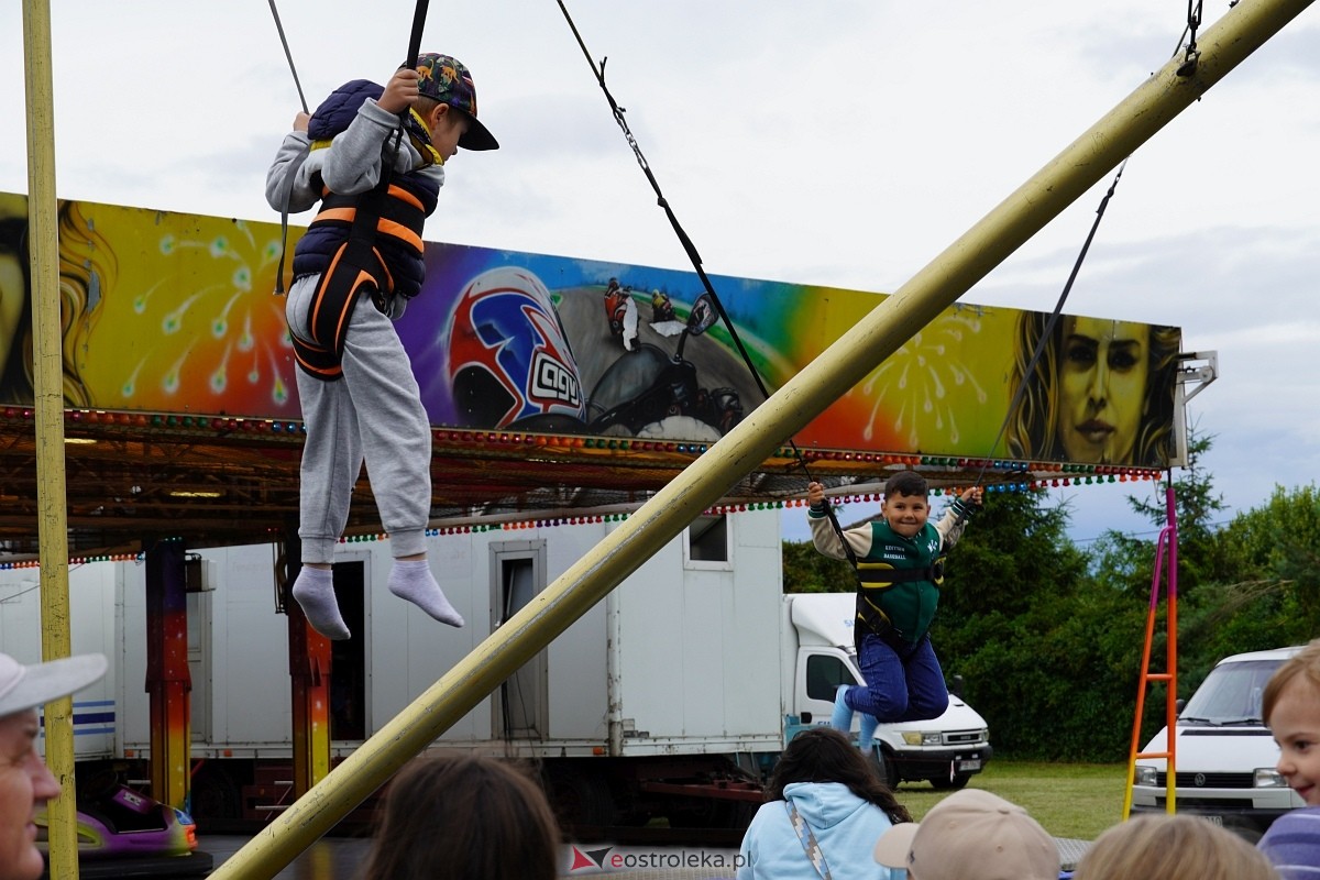 Kabaret Pod Wyrwigroszem. Rzekuń wita lato 2024  - zdjęcie #33 - eOstroleka.pl