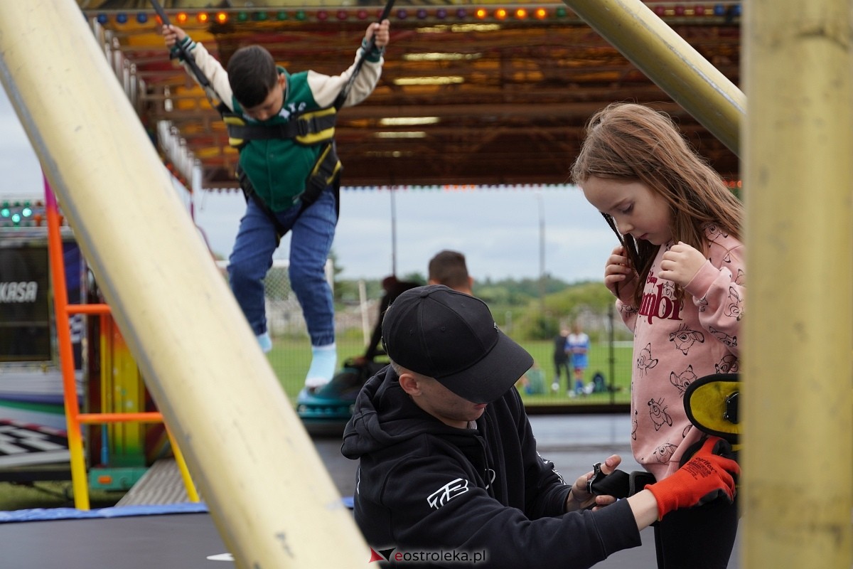 Kabaret Pod Wyrwigroszem. Rzekuń wita lato 2024  - zdjęcie #28 - eOstroleka.pl