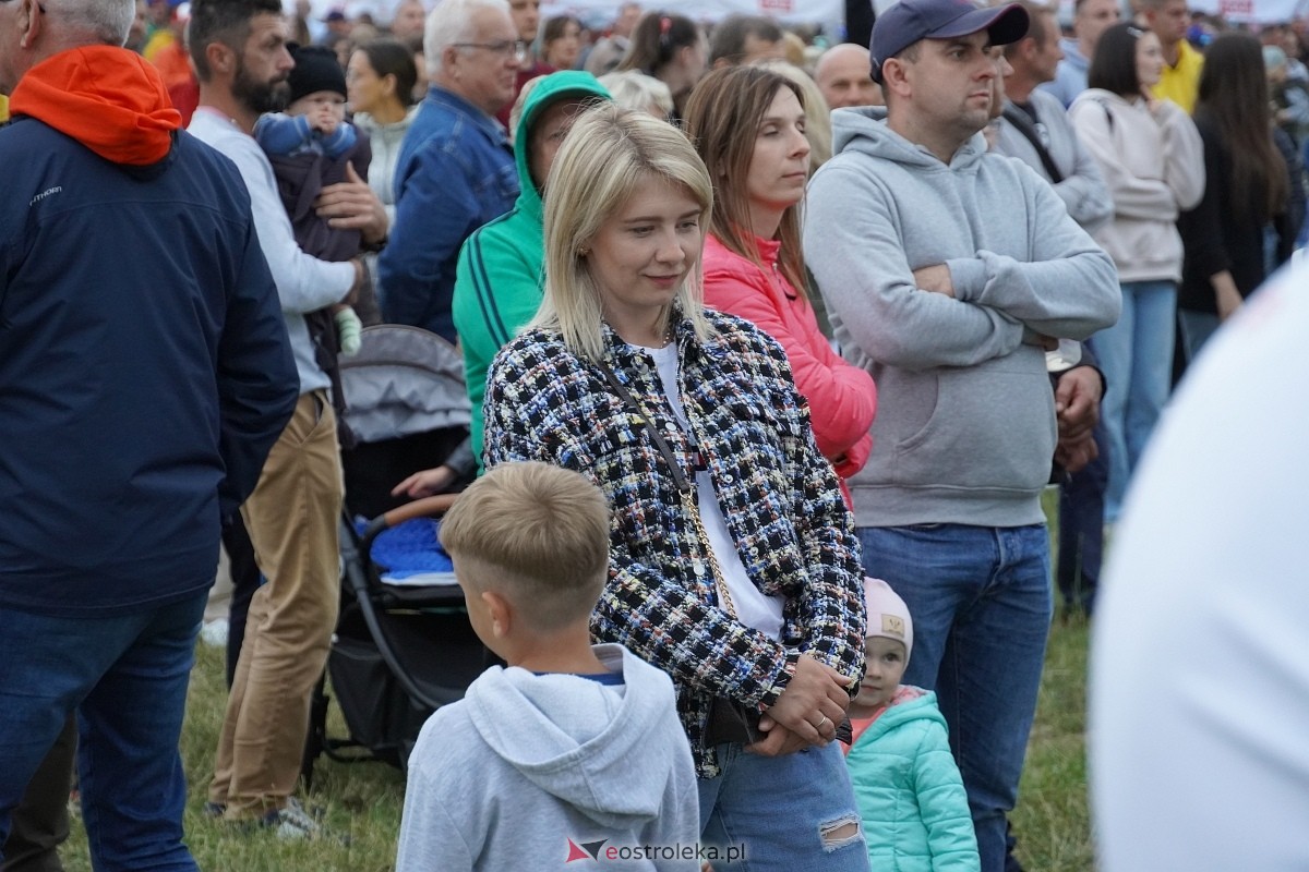 Piękni i Młodzi - Dawid Narożny w Rzekuniu - zdjęcie #14 - eOstroleka.pl