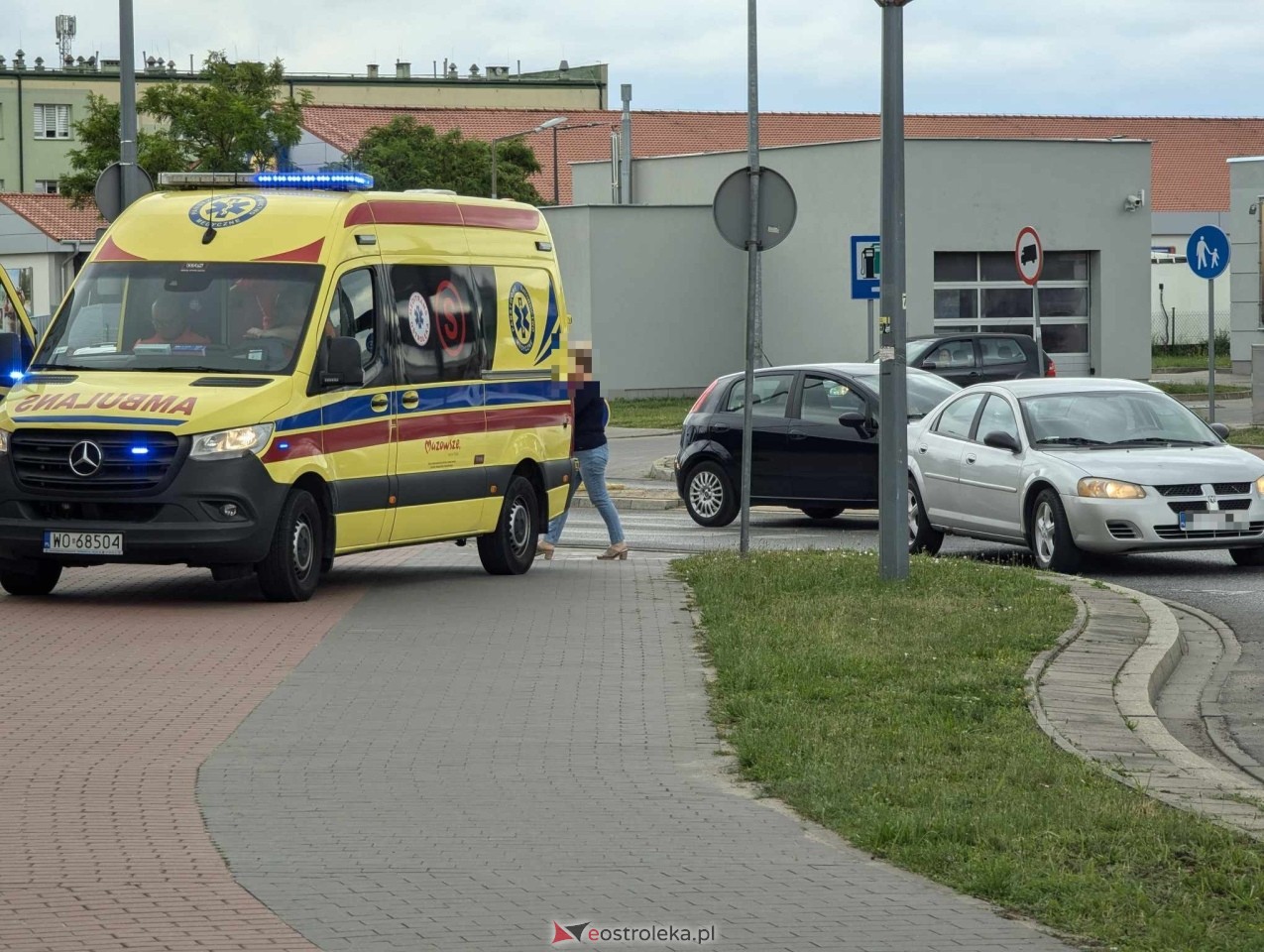 Wypadek na Targowej [24.06.2024] - zdjęcie #6 - eOstroleka.pl