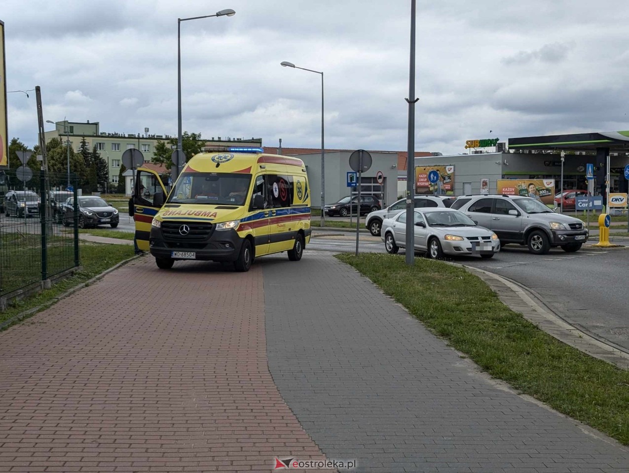 Wypadek na Targowej [24.06.2024] - zdjęcie #4 - eOstroleka.pl