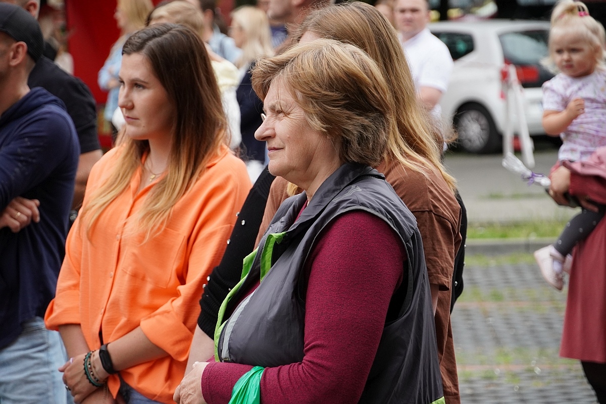 Dzień rodziny w Przedszkolu Jaś i Małgosia [24.06.2024] - zdjęcie #69 - eOstroleka.pl