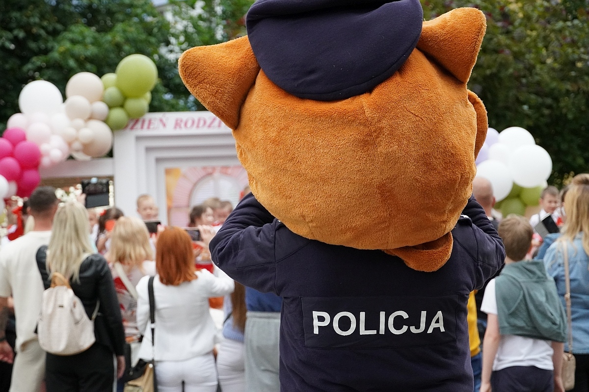 Dzień rodziny w Przedszkolu Jaś i Małgosia [24.06.2024] - zdjęcie #1 - eOstroleka.pl